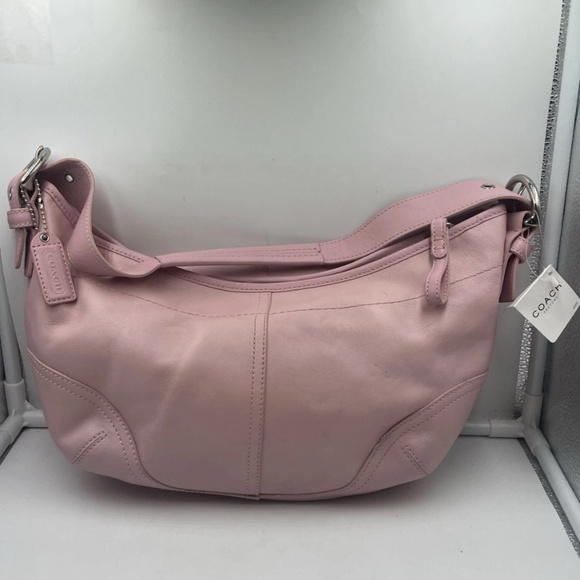 Baby pink coach bag